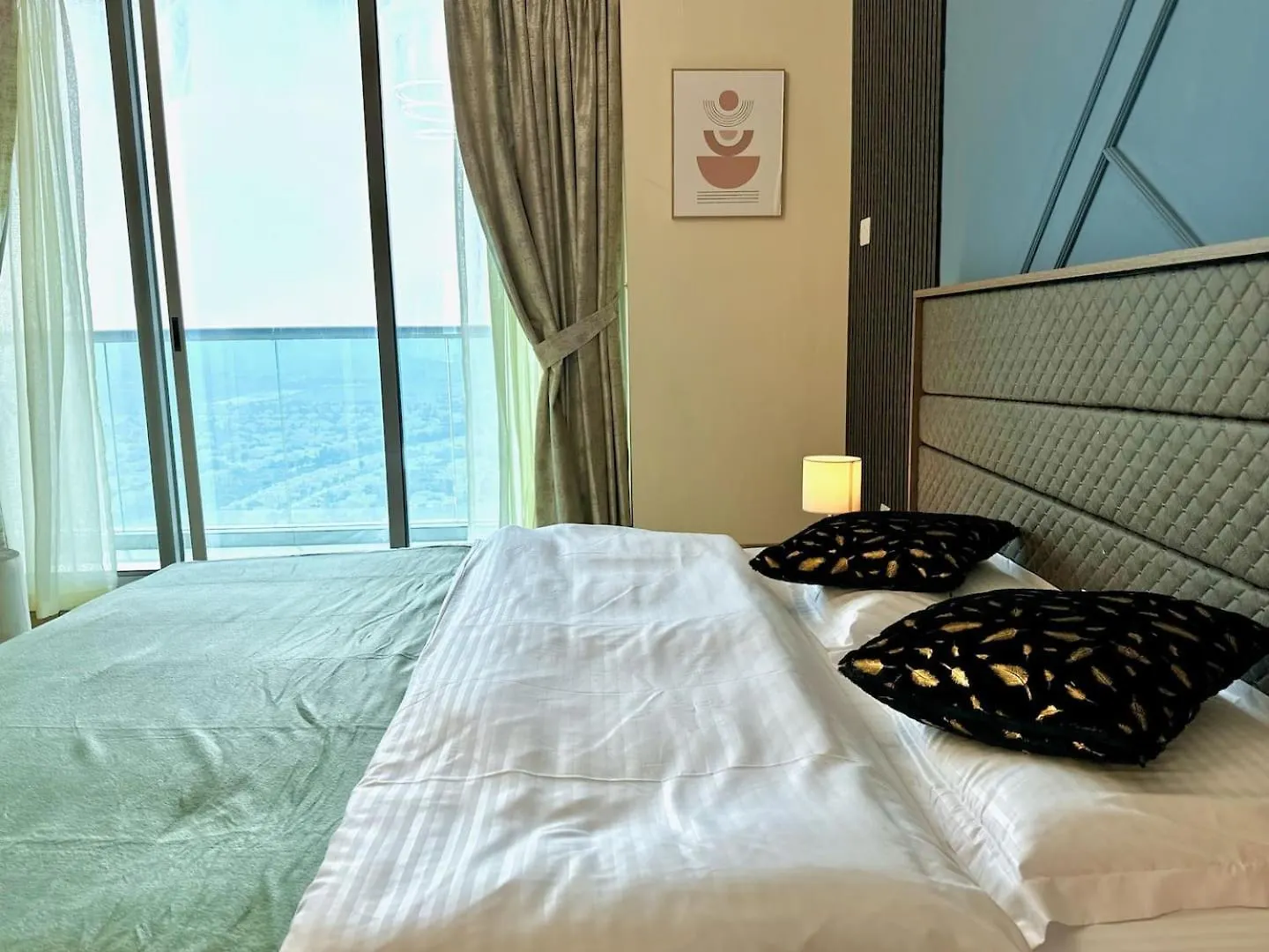 Skyline View Premium Apartment Dubaj